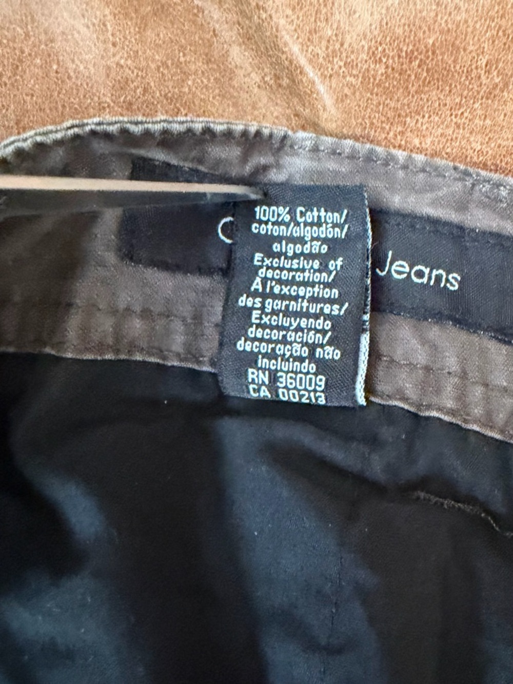 NWT Calvin Klein Jeans Cargo Shorts with Belt - Picture 5 of 10